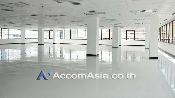 unit Office space For Rent in Silom, Bangkok  near BTS Sala Daeng (AA14730)